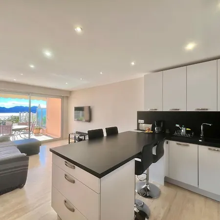 Acanthes By Welcome To * קאן